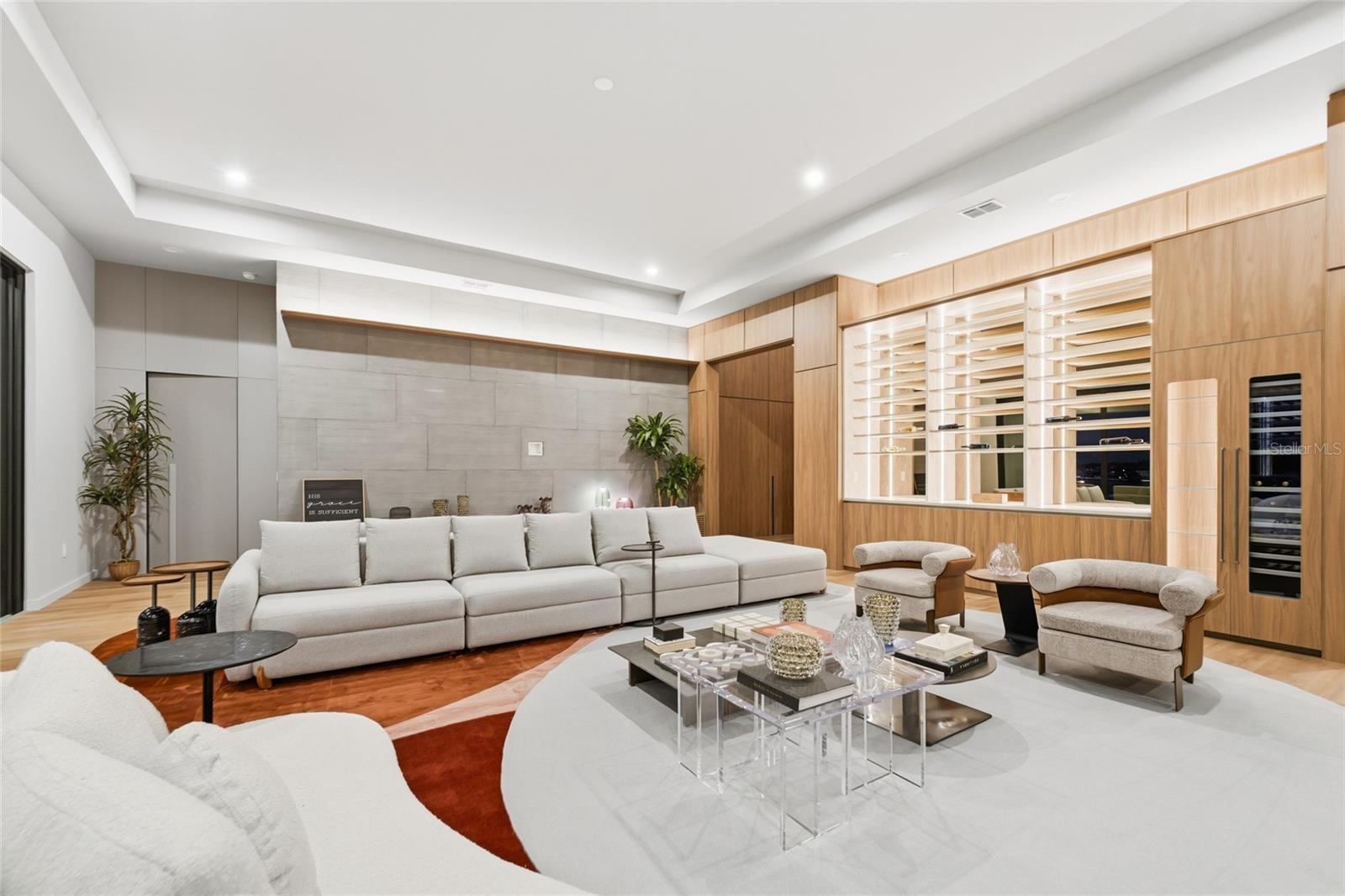 BELLA COLLINA SUB - Residential