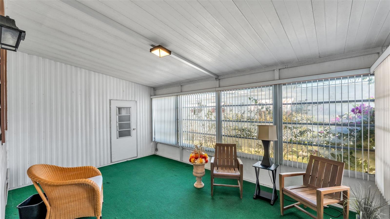 LAKESIDE HILLS ESTATES - Residential