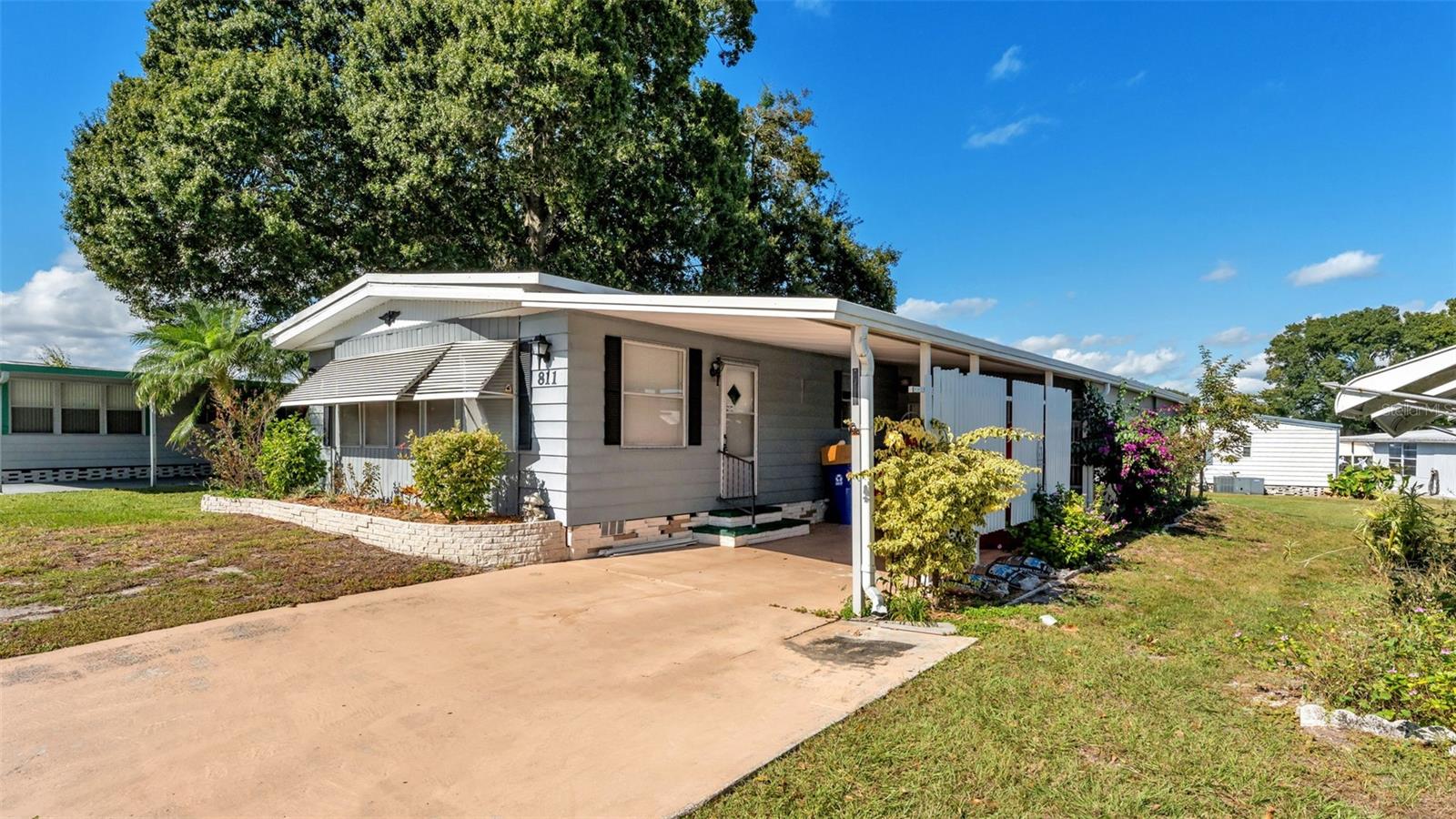 LAKESIDE HILLS ESTATES - Residential