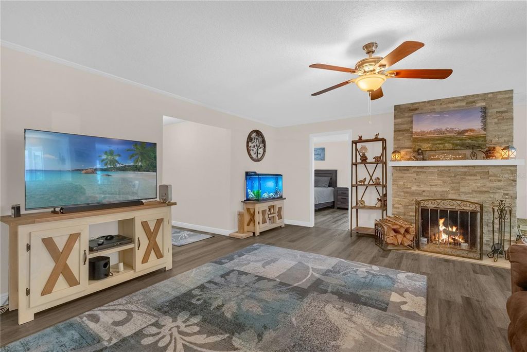 Photo of 316 N Leavitt Avenue, Orange City, FL 32763 (MLS # O6376239)