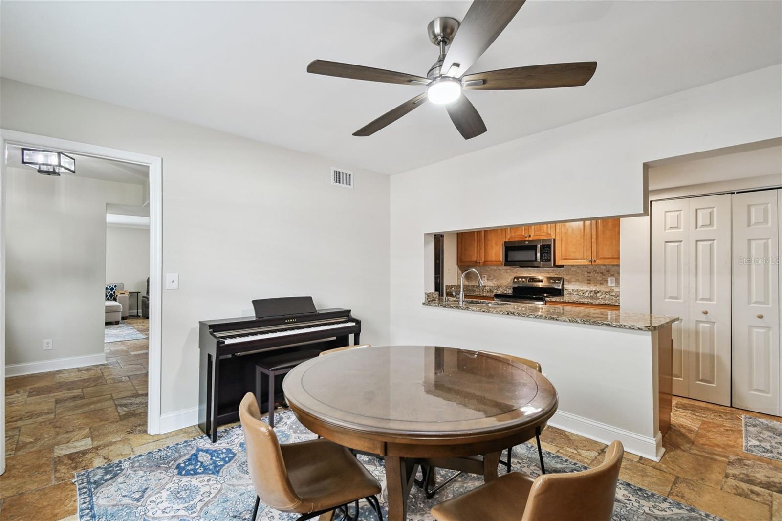 ROSEMONT SUB - Residential