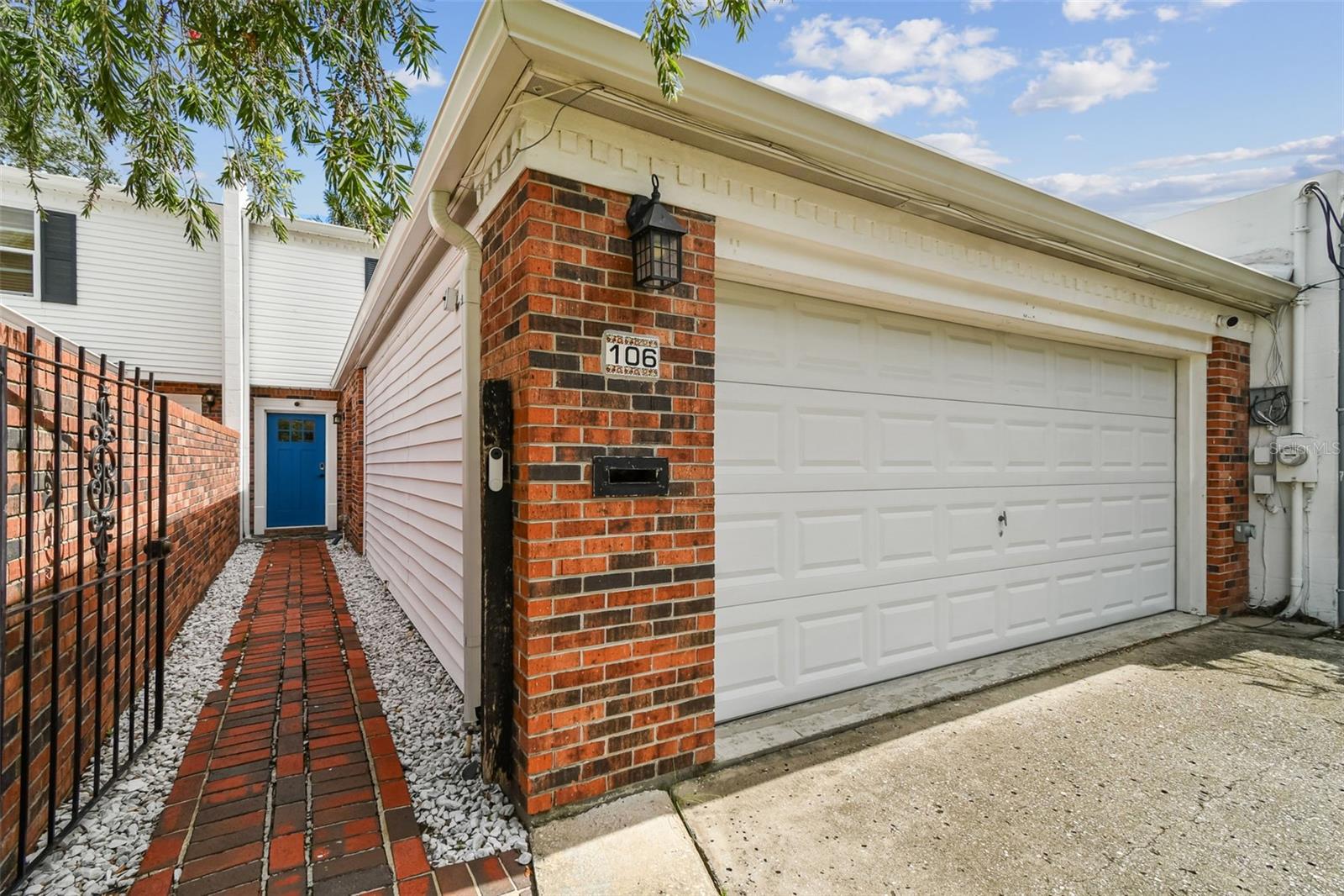ROSEMONT SUB - Residential