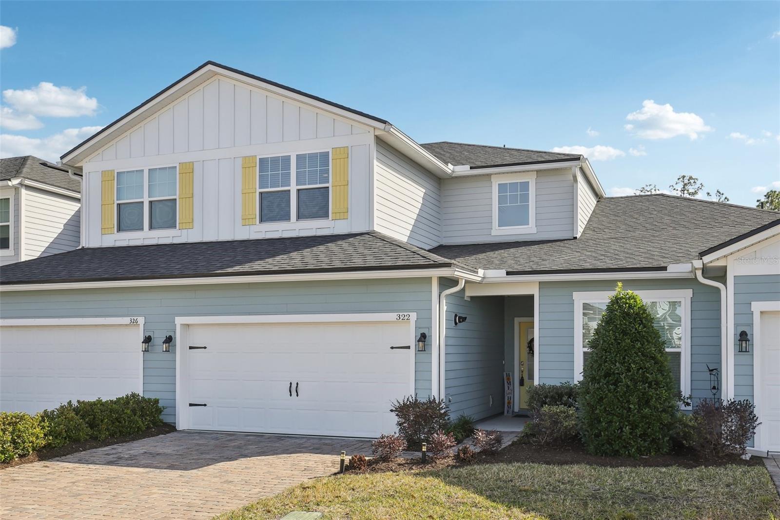 HOLLY FOREST TWNHMS - Residential