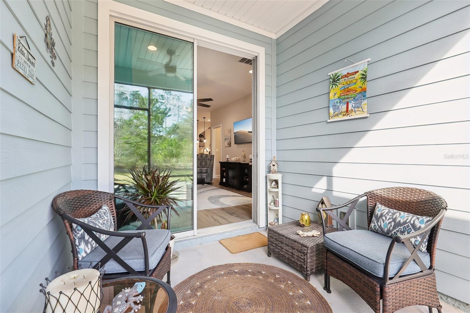 HOLLY FOREST TWNHMS - Residential