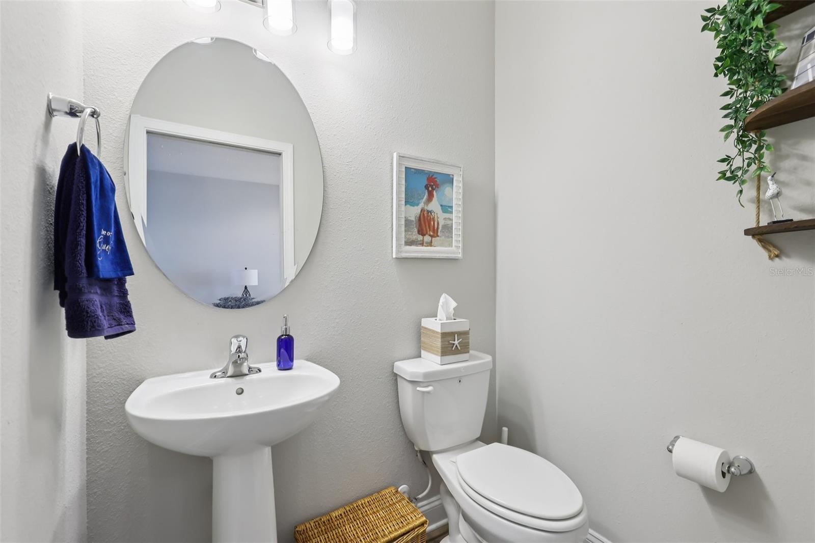 HOLLY FOREST TWNHMS - Residential