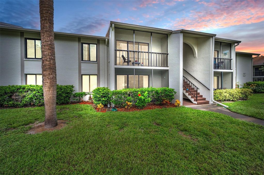 Photo of 2687 Pine Ridge Way S #E1, Palm Harbor, FL 34684 (MLS # TB8419146)