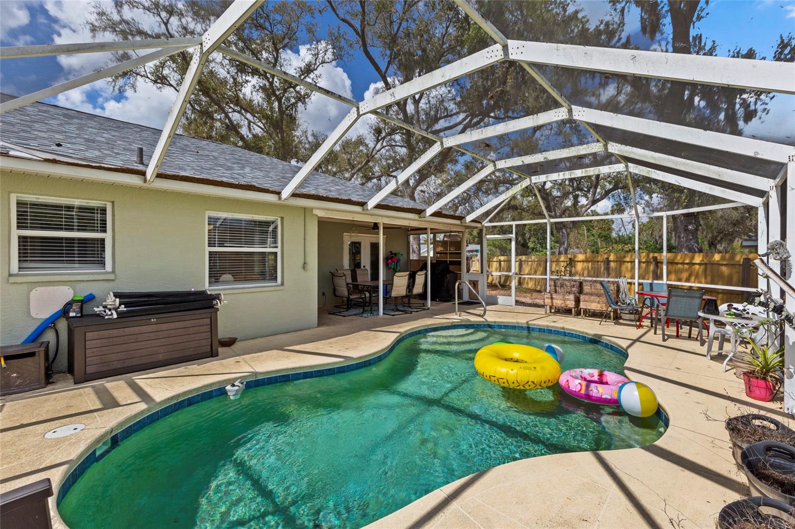 SUGAR RIDGE - Residential