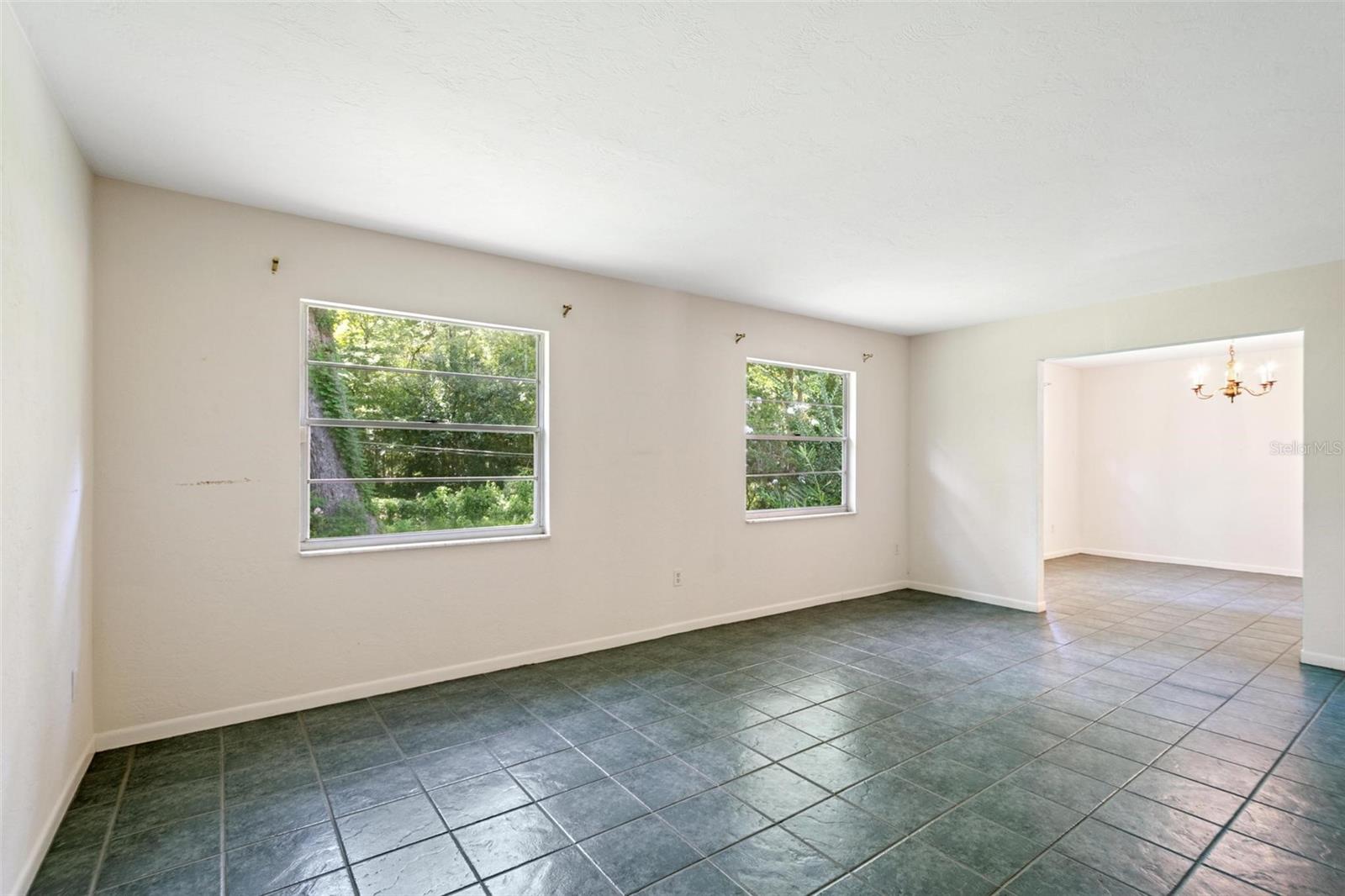 BRYWOOD - Residential