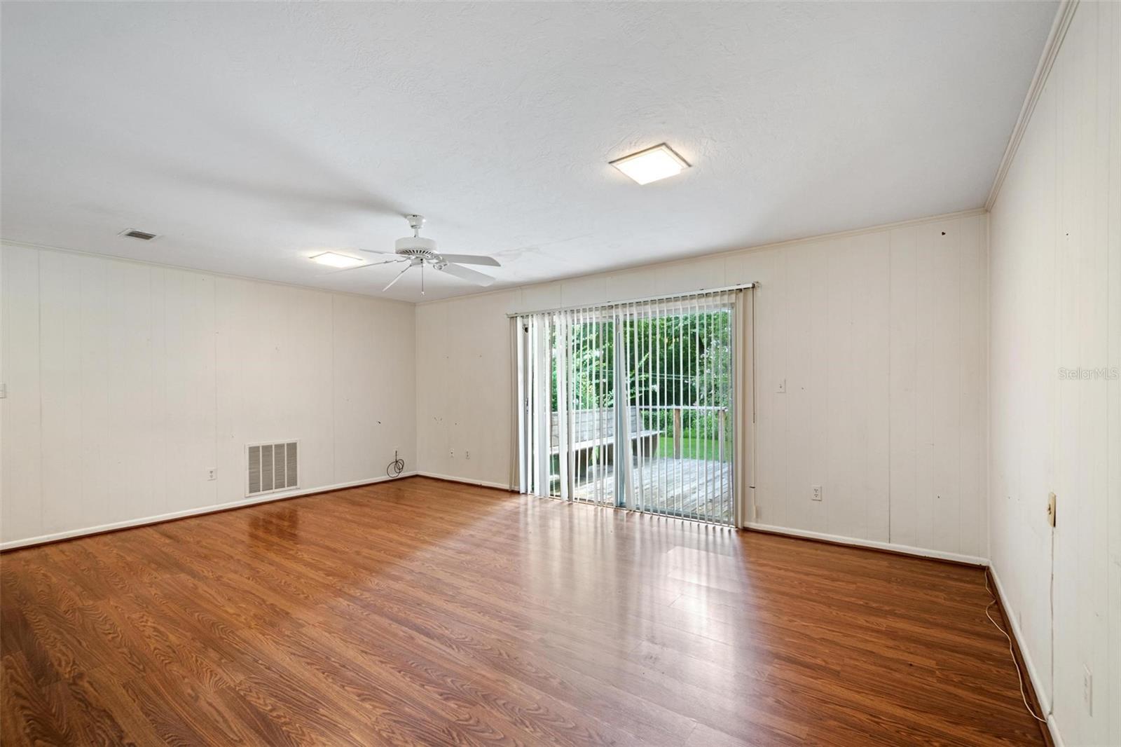 BRYWOOD - Residential