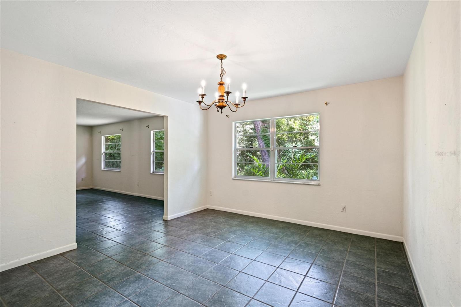 BRYWOOD - Residential