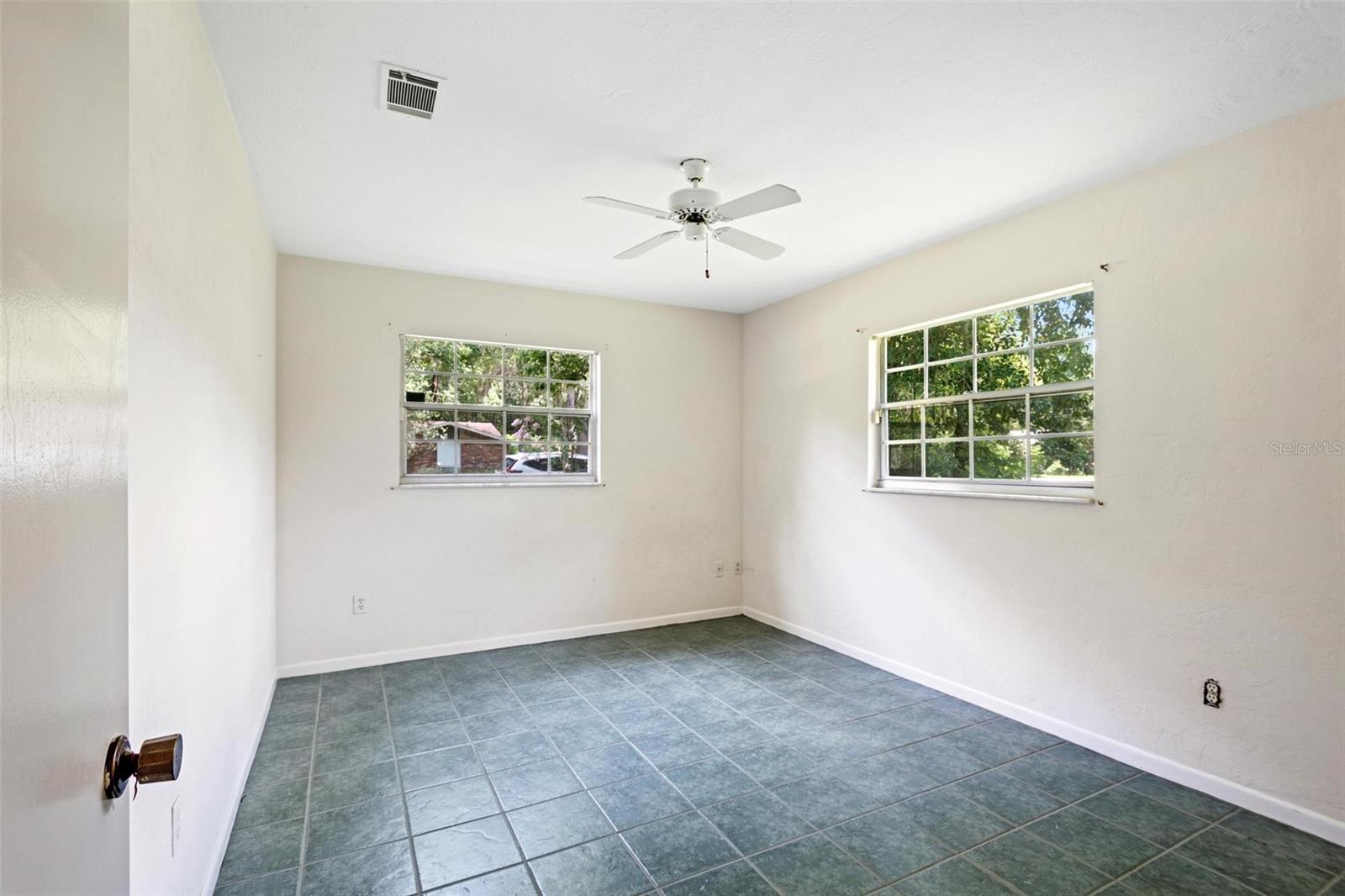 BRYWOOD - Residential