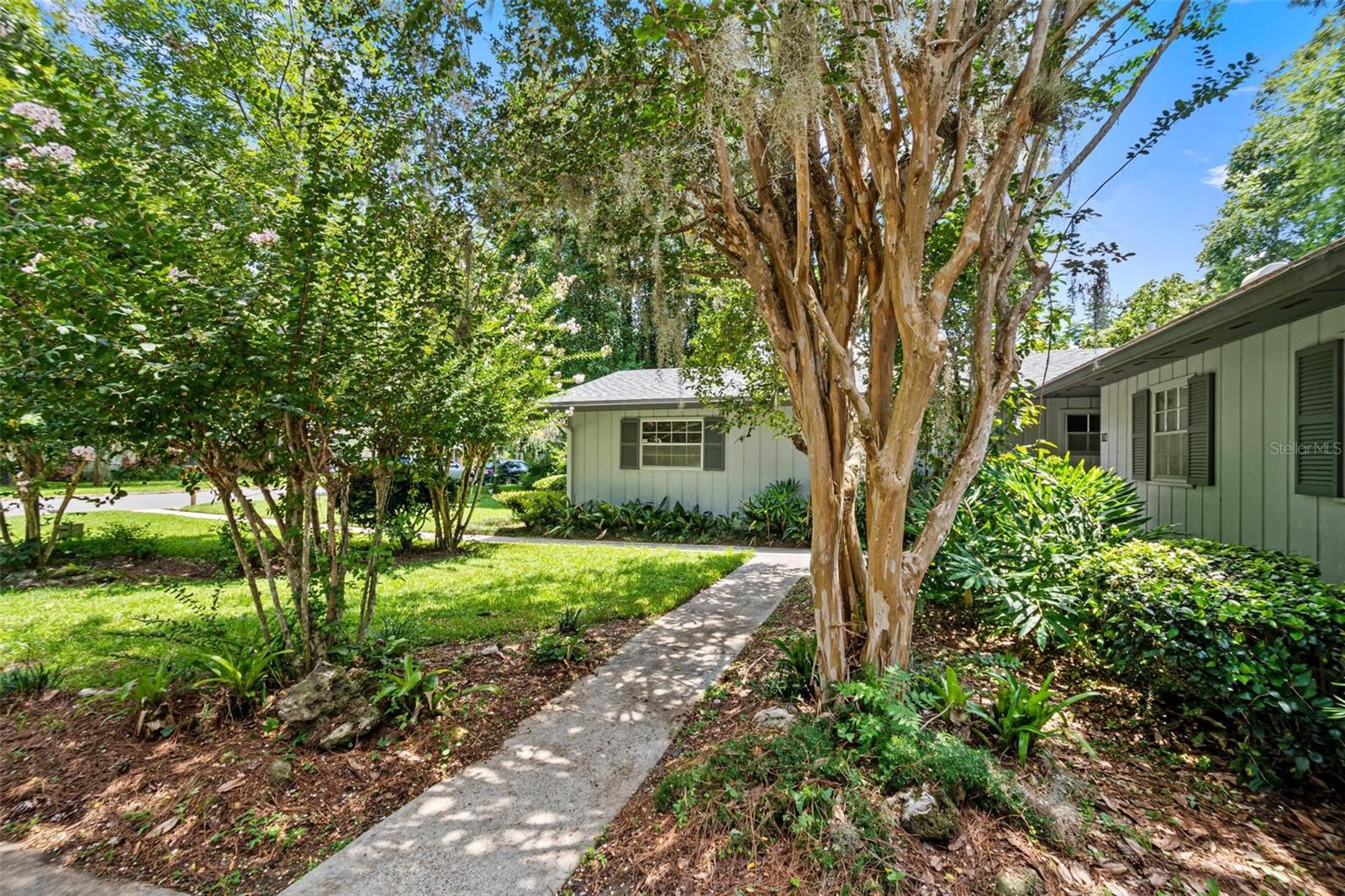 BRYWOOD - Residential