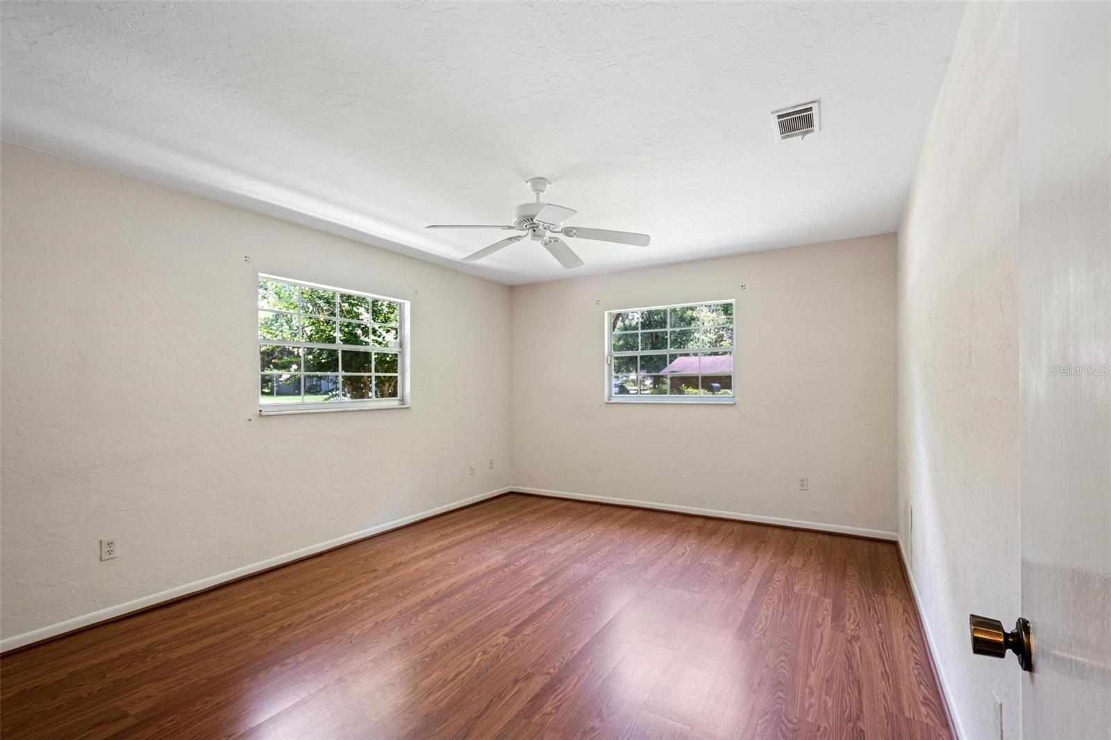 BRYWOOD - Residential