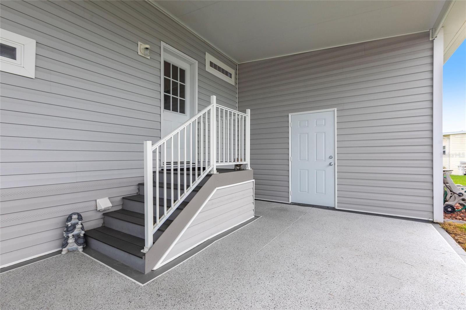 KINGS GATE CLUB MHP - Residential