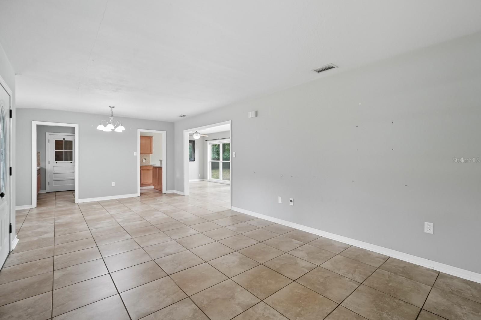 LAKEVIEW HIGHLANDS - Residential