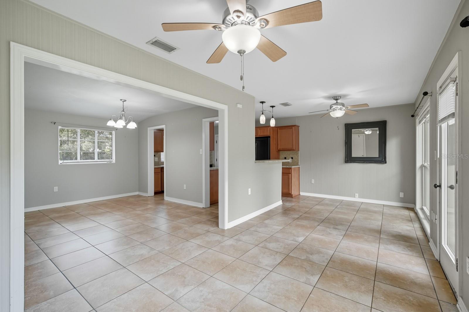 LAKEVIEW HIGHLANDS - Residential