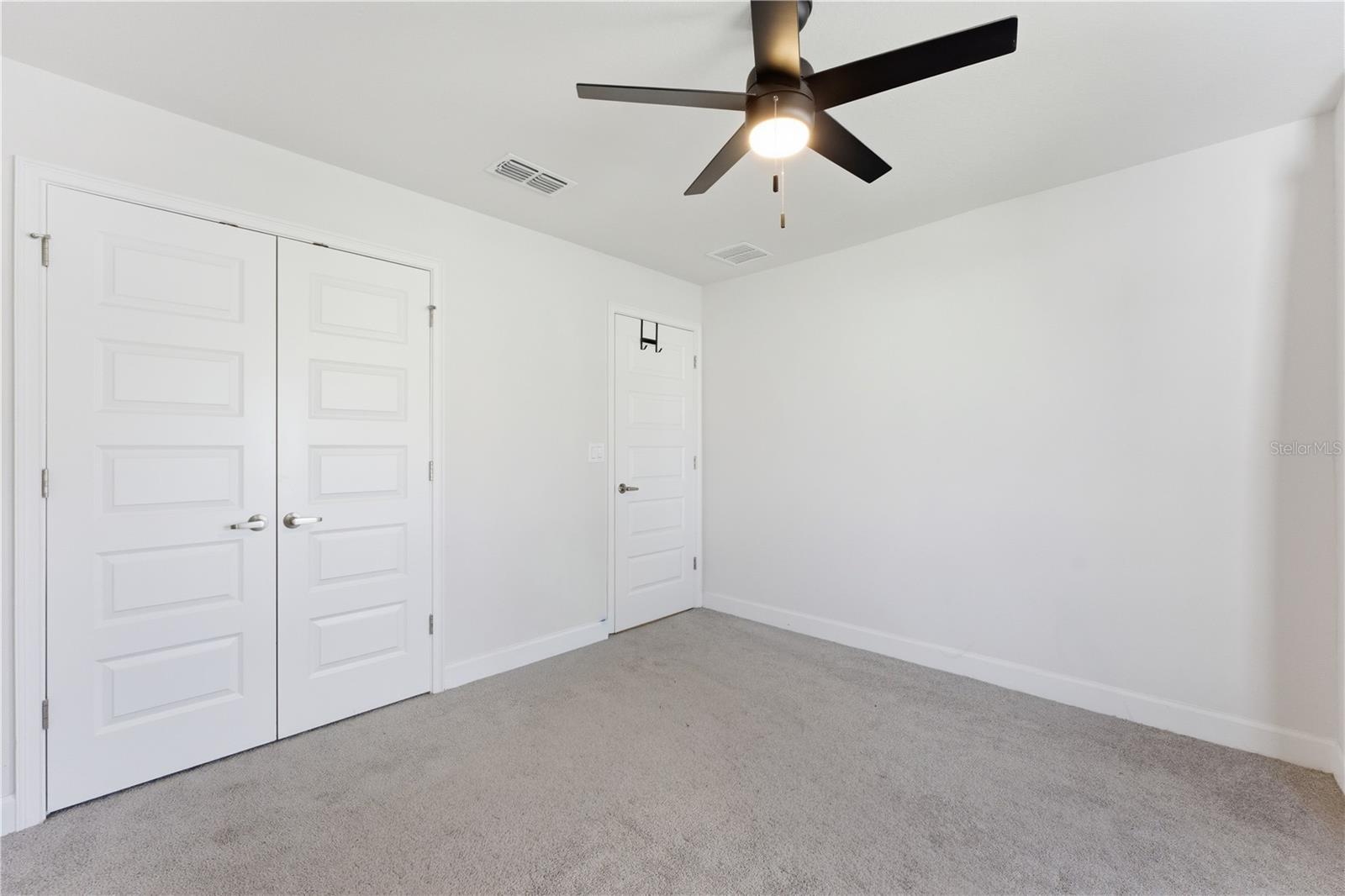 KRENSON BAY - Residential