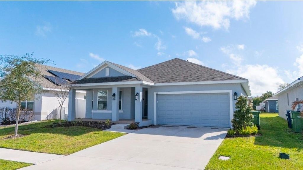 Photo of 111 Krenson Bay Loop, Winter Haven, FL 33881 (MLS # S5145191)
