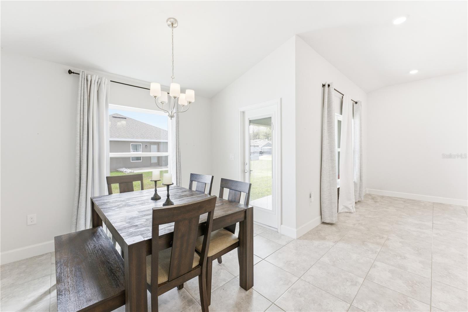 KRENSON BAY - Residential