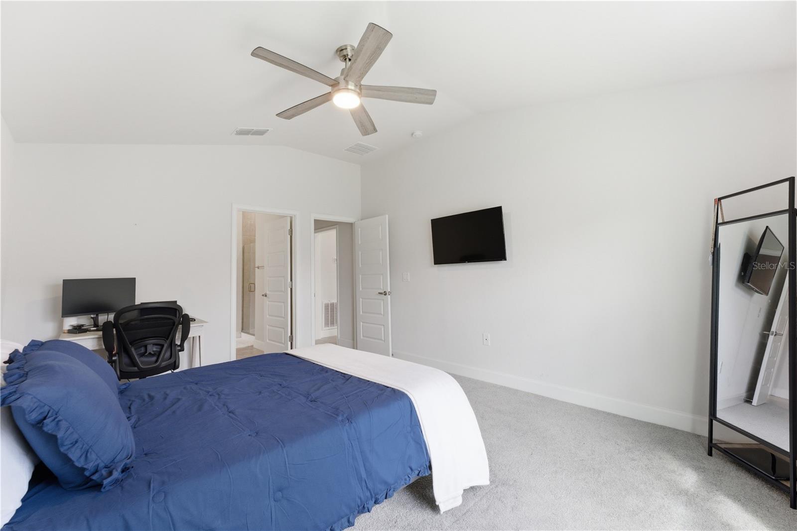 KRENSON BAY - Residential