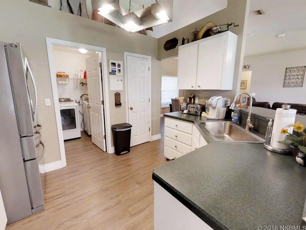 Florida Shores 01 - Residential