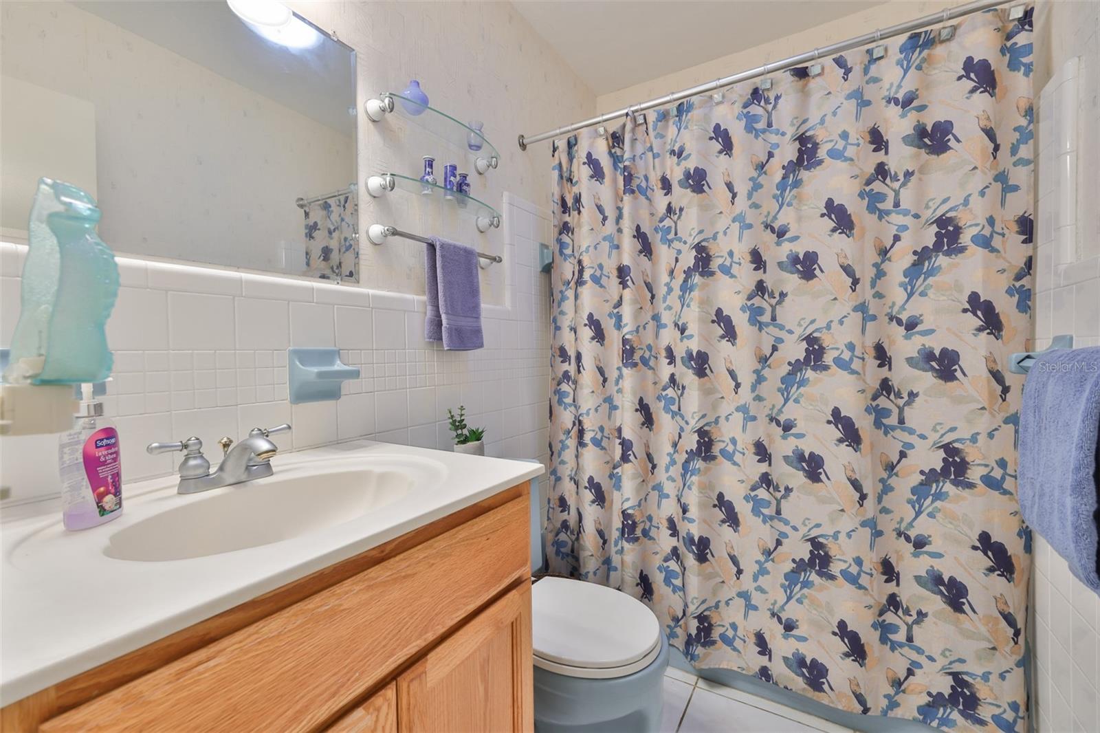 MEADOW LAWN 12TH ADD - Residential