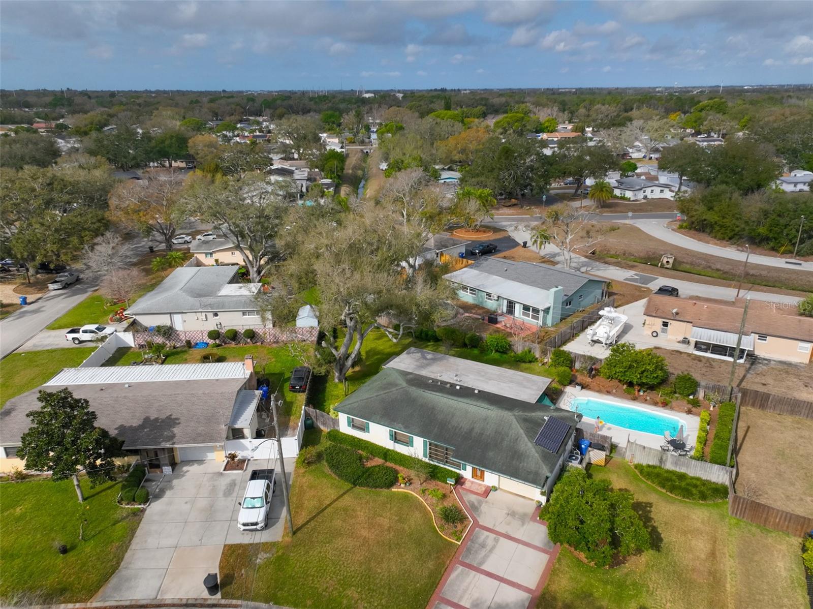 MEADOW LAWN 12TH ADD - Residential