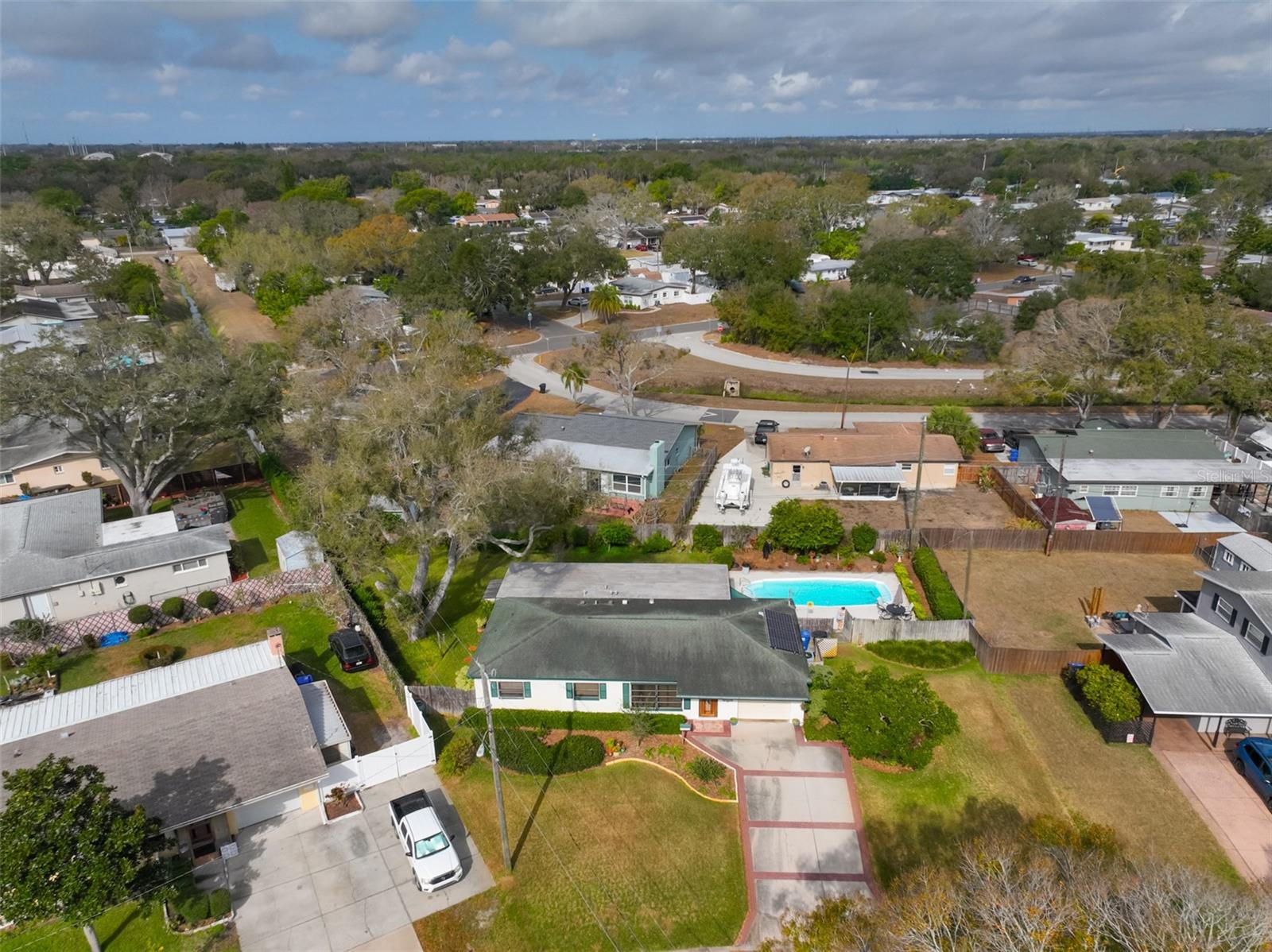 MEADOW LAWN 12TH ADD - Residential