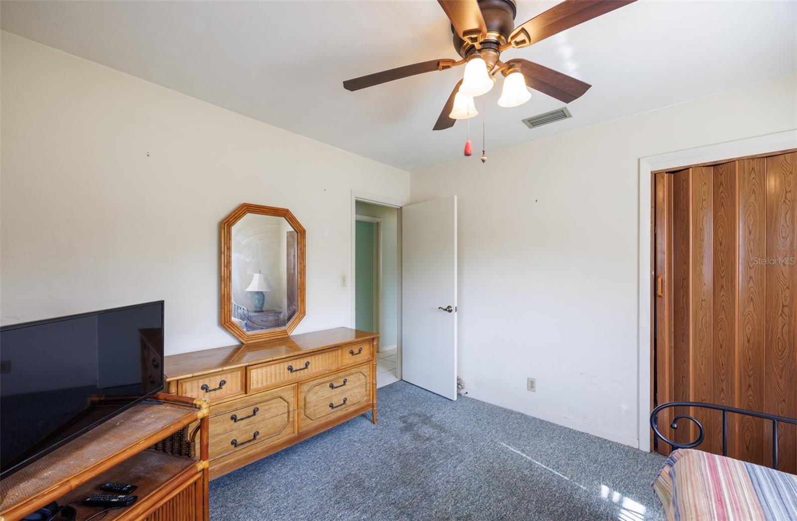 MEADOW LAWN 12TH ADD - Residential