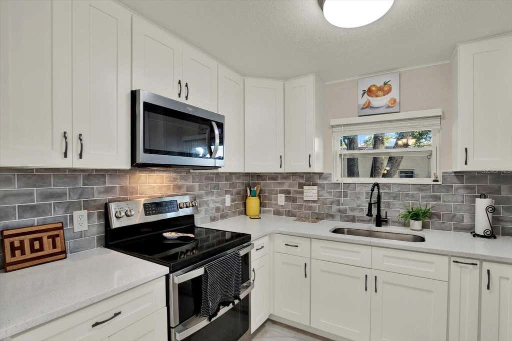 Photo of 1945 Overbrook Avenue, Clearwater, FL 33755 (MLS # TB8539622)