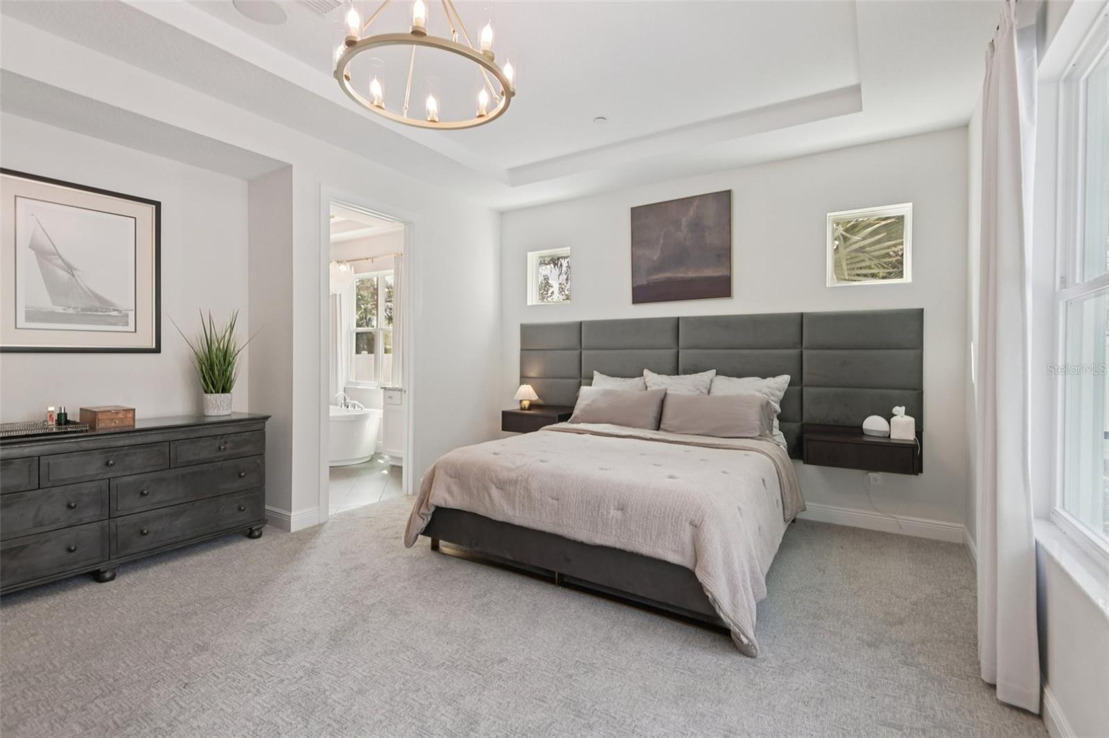 OAKWOOD RESERVE - Residential