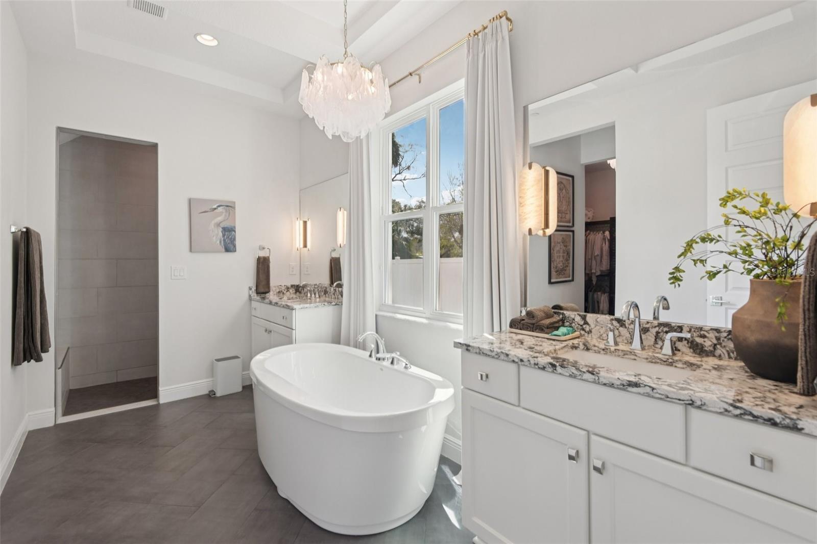 OAKWOOD RESERVE - Residential