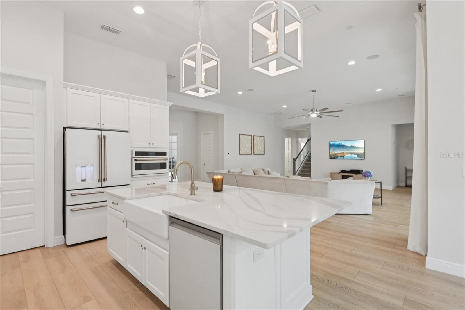 OAKWOOD RESERVE - Residential