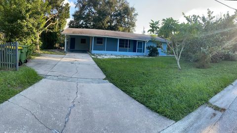 Photo of 1176 40th Street, Sarasota, FL 34234 (MLS # O6342325)