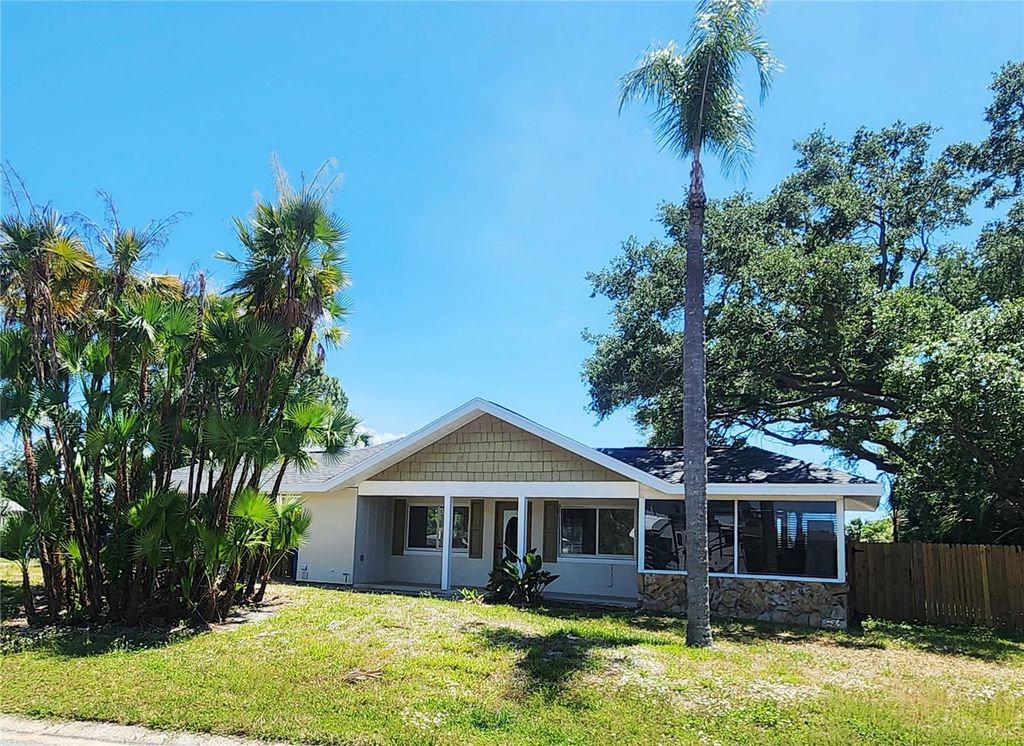 Photo of 2494 Del Rio Way, Dunedin, FL 34698 (MLS # TB8502092)
