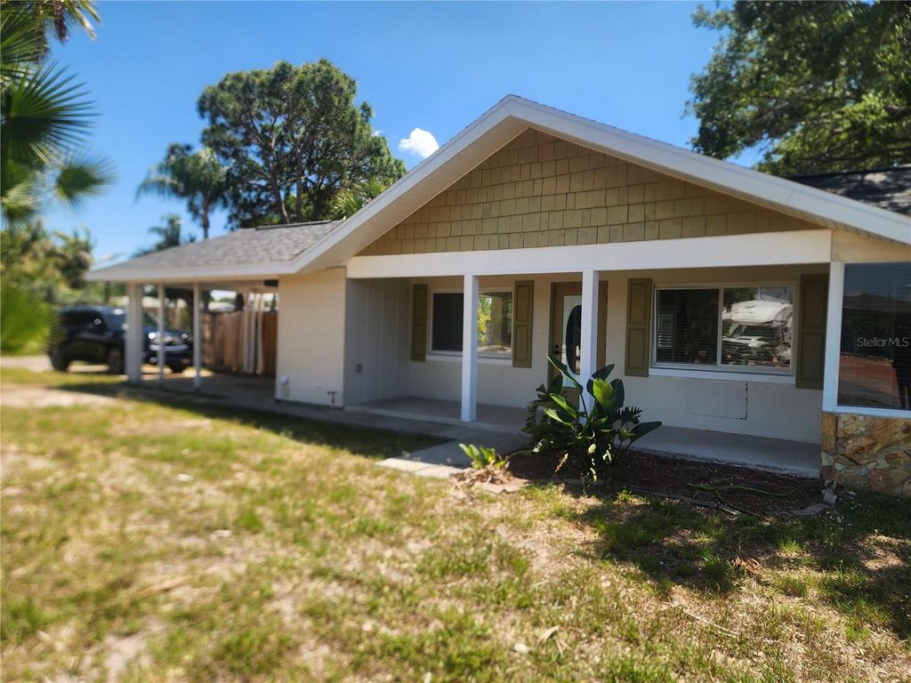 Photo of 2494 Del Rio Way, Dunedin, FL 34698 (MLS # TB8502092)