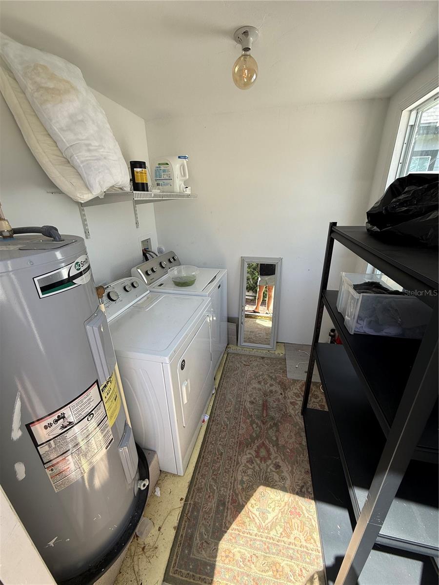 COLONIAL PLACE REV - Residential Lease