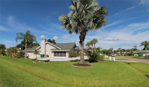 A home in PORT CHARLOTTE