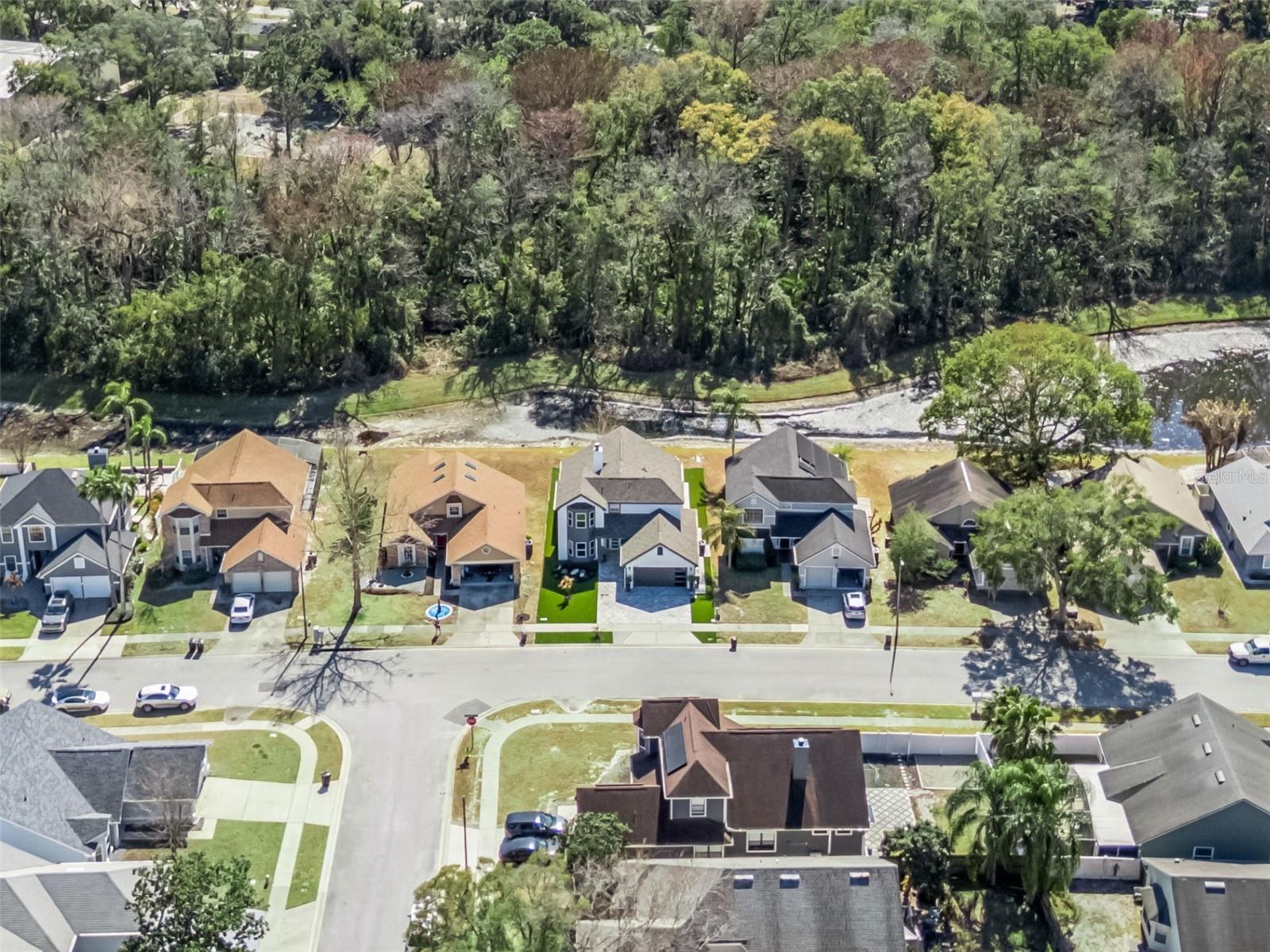 649 REMINGTON OAK DRIVE