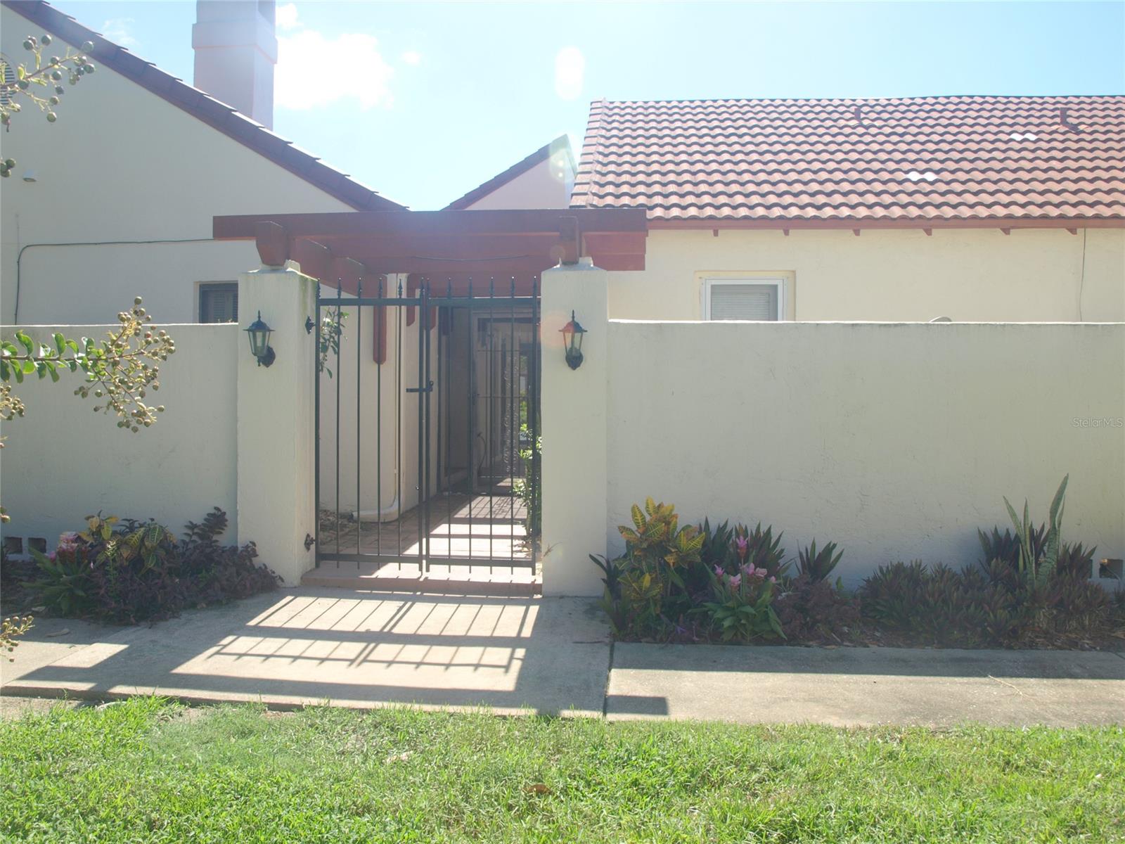 Eagle Landing Ph 01-06 Condo - Residential