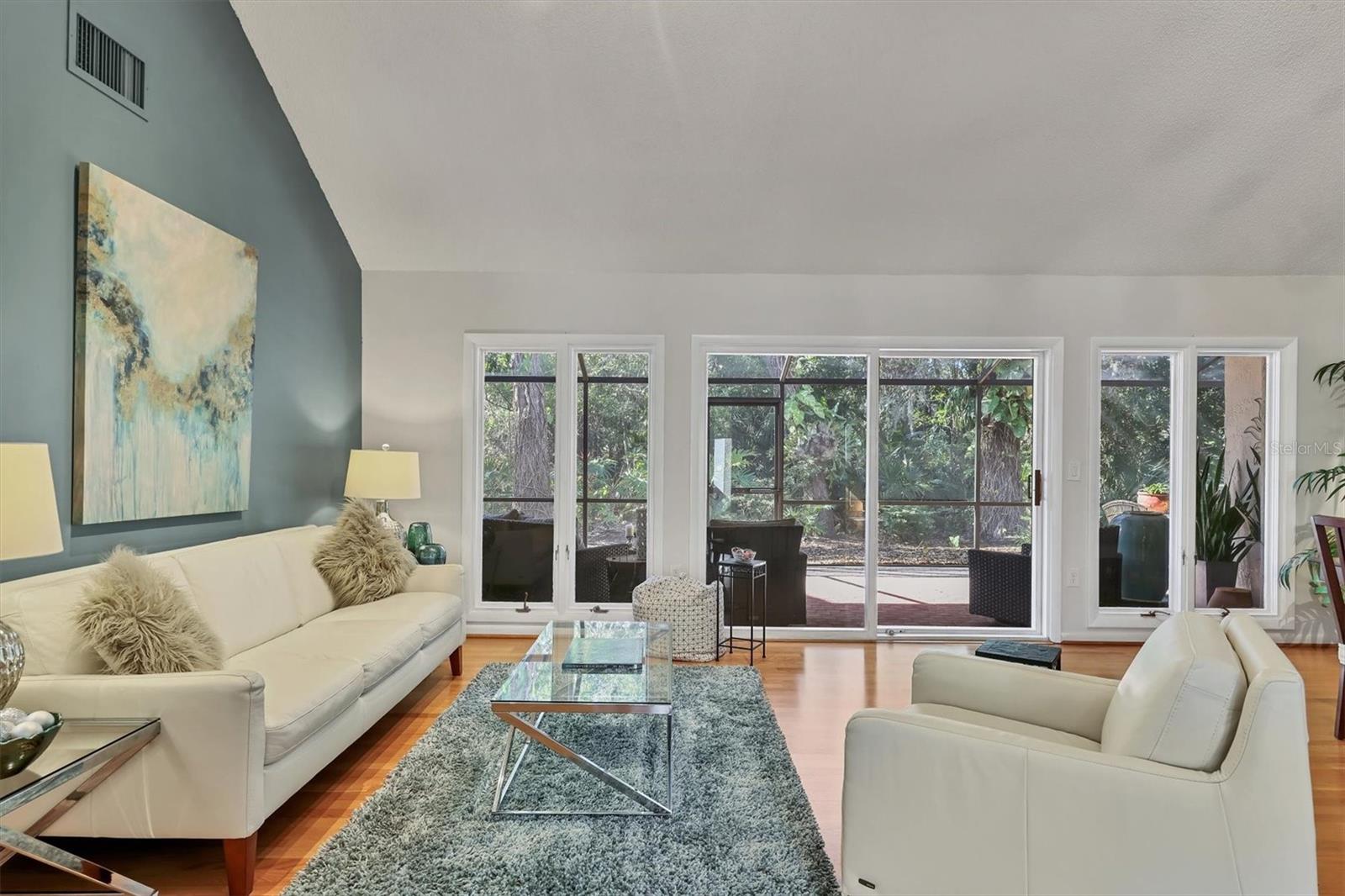 LONGWOOD VILLAS - Residential