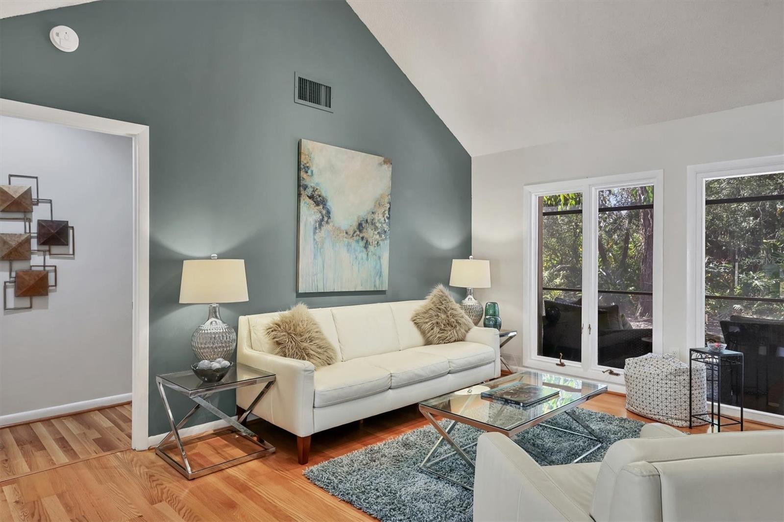 LONGWOOD VILLAS - Residential