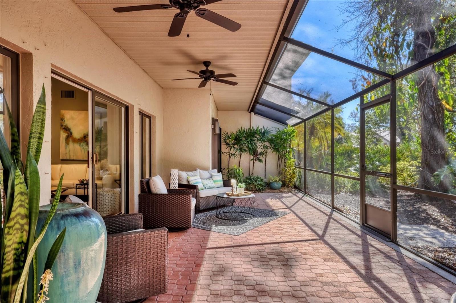 LONGWOOD VILLAS - Residential