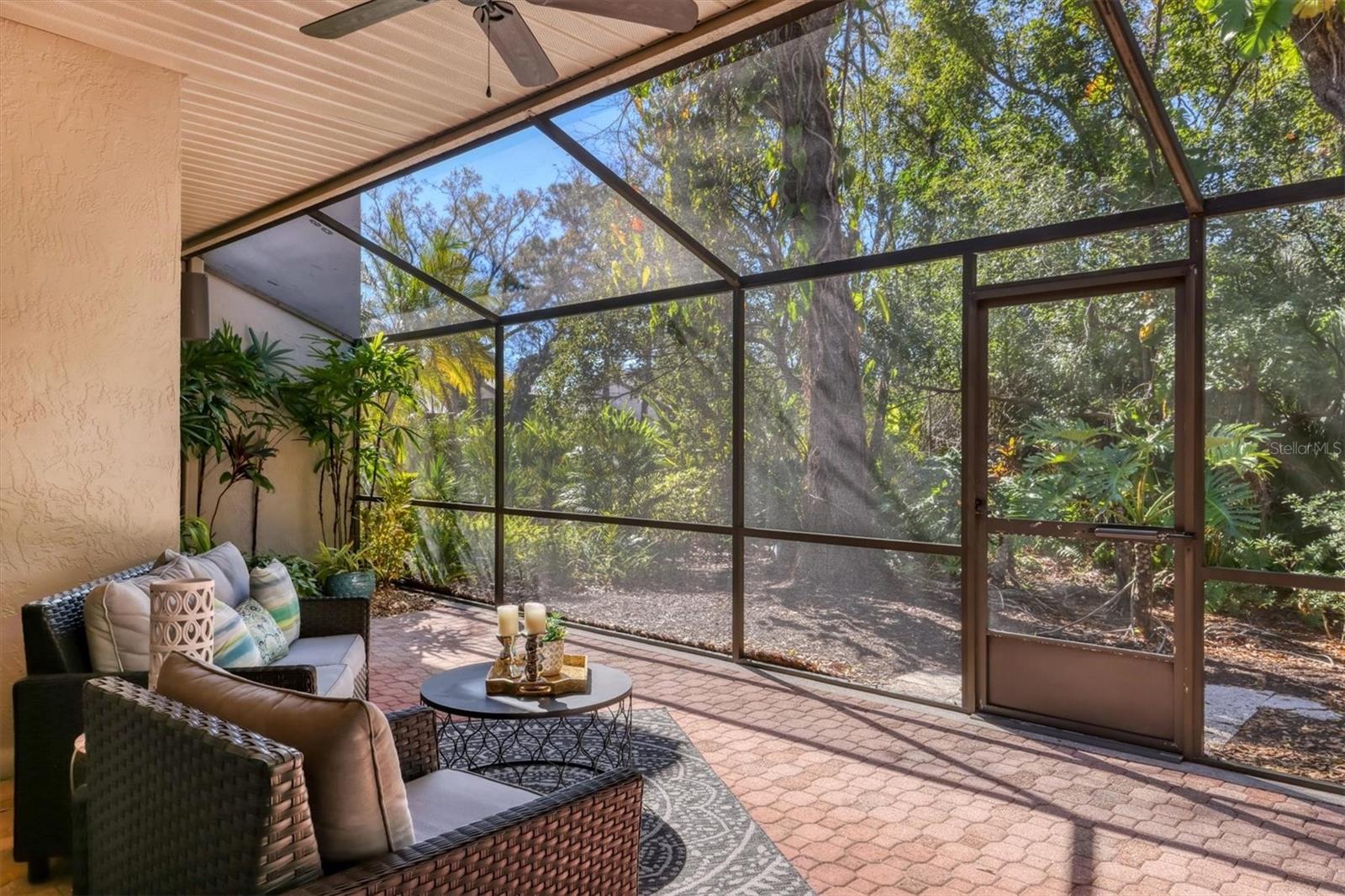 LONGWOOD VILLAS - Residential