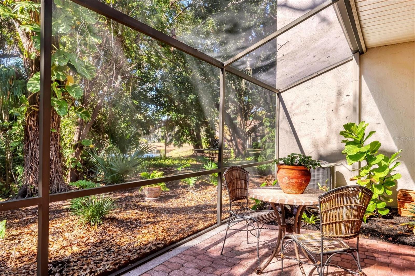 LONGWOOD VILLAS - Residential