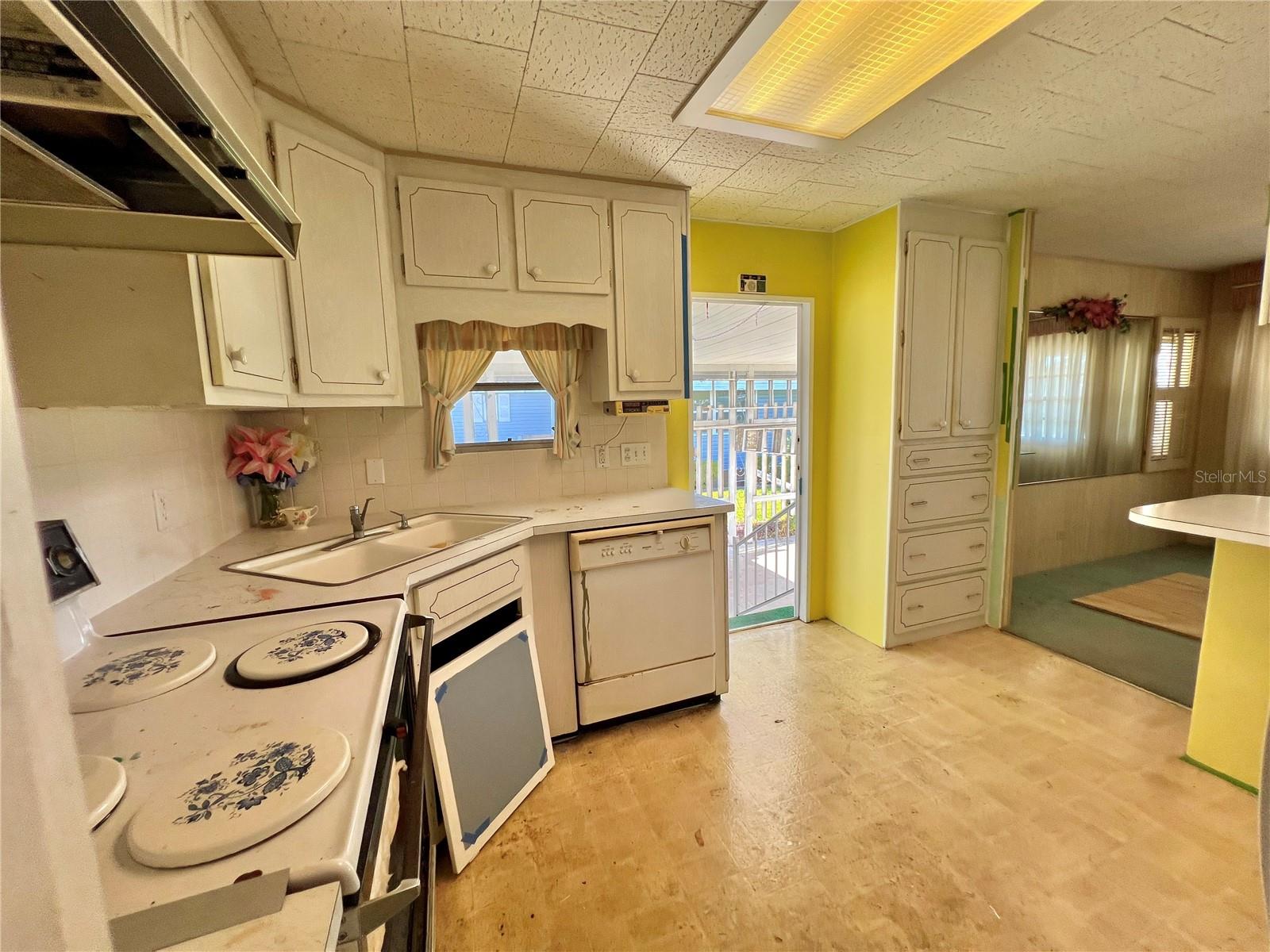 HAWTHORNE AT LEESBURG A COOP - Residential