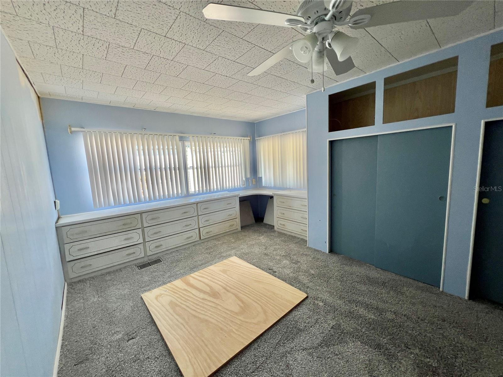 HAWTHORNE AT LEESBURG A COOP - Residential