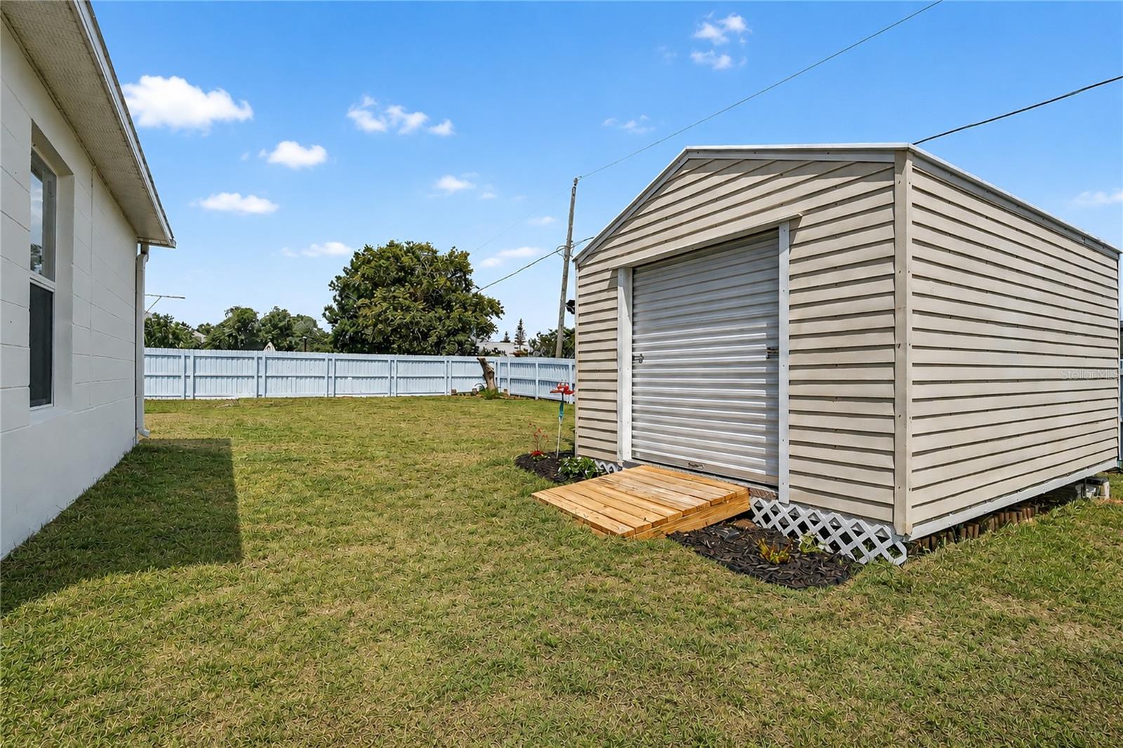 DELTONA LAKES UN 41 - Residential