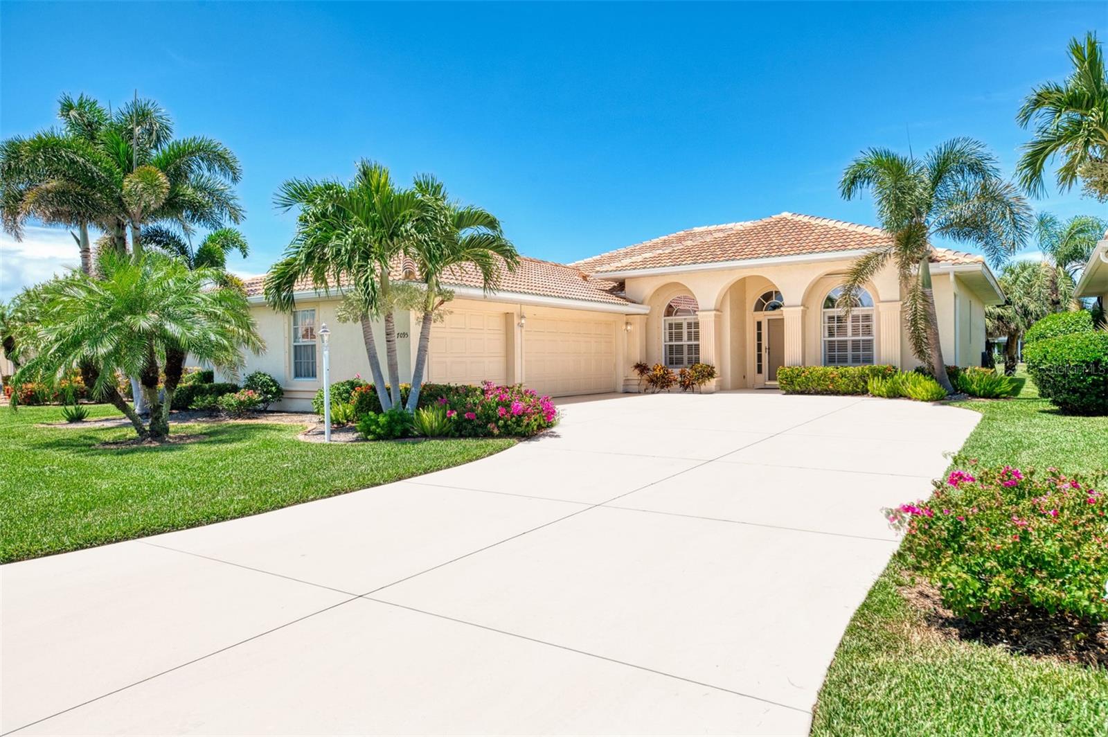 One or more photo(s) has been virtually staged. Seller is motivated! Home is Priced to sell! Welcome to the beautiful Gated and Golf community of Oyster Creek at this 3-Bedroom, 2-Bath, home with a rarely available 3-CAR GARAGE.
The front entrance greets you with an open layout, 10-Foot Ceilings throughout the home, Ceiling Crown Molding in living areas, and boasts a NEW (2025) Tile Roof & NEW (2022) A/C. A Roomy Kitchen and Breakfast Bar are open to dining and living room areas. (The Kitchen will need 2 base cabinets and 3 wall cabinets).
The Living Room is spacious, and its Sliding Glass Doors provide loads of natural light and access to a generous lanai that offers a free-standing spa and space for outdoor dining and relaxation with expansive backyard views of both golf course and a serene pond.
The home has a split bedroom plan for privacy of both homeowner and guests. An En Suite Primary Bedroom is furnished with a Walk-In Closet, Walk-in Shower & elevated dual sink vanity. The Guest Bedrooms share a "Jack & Jill" Guest Bath with a dual sink vanity and pocket door access. The rear guest bedroom is also provided with a Walk-in Closet, sliders to the lanai and a backyard view.
You'll Enjoy the close proximity to Gulf Beaches, Dining, Shopping, Farmers Markets, Music and the numerous amenities available at Oyster Creek: Community Pool & Spa, Fitness Center, Tennis, Pickle Ball, Bocce, Billiard Table, Ping Pong, Darts, Library, Plus Cable TV/Internet service included for your home.
