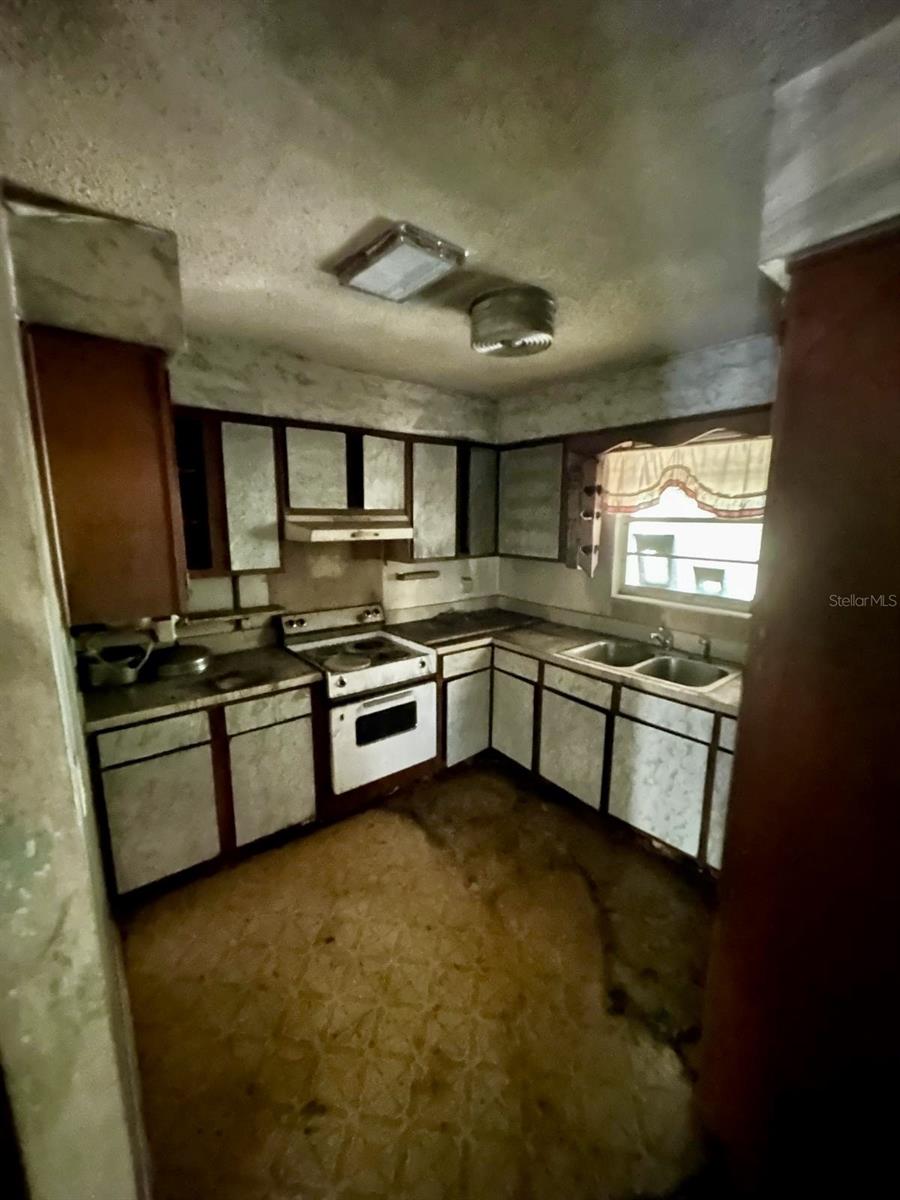 NOT IN SUBDIVISION - Residential